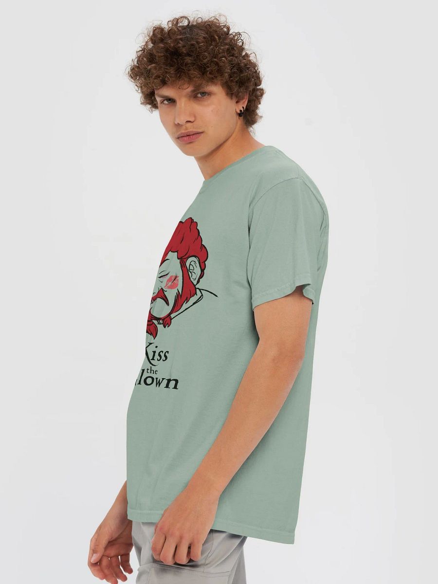 Kiss The Clown Shirt product image (64)