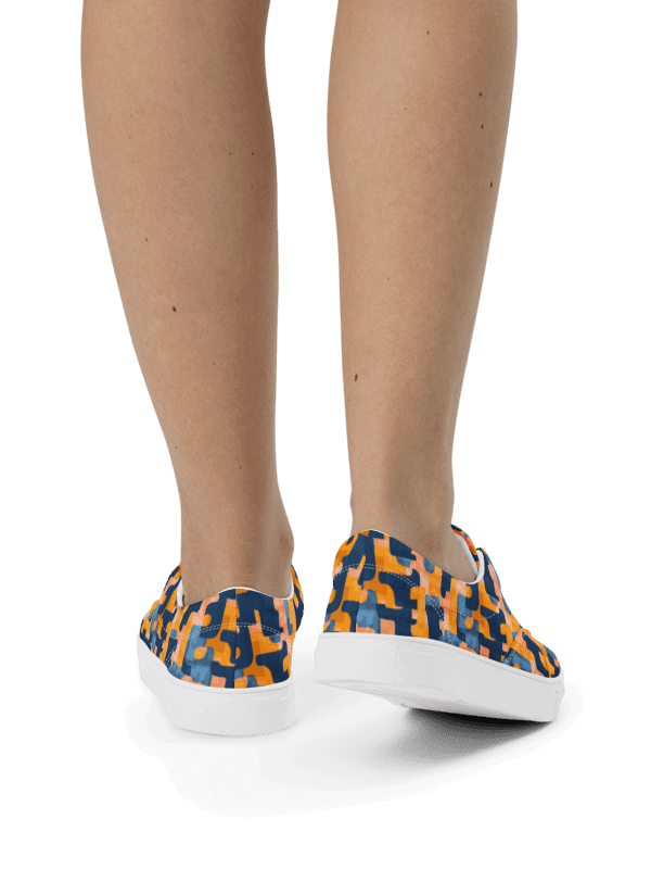 Flowing Shapes | Women's Lace-Up Canvas Shoes product image (3)