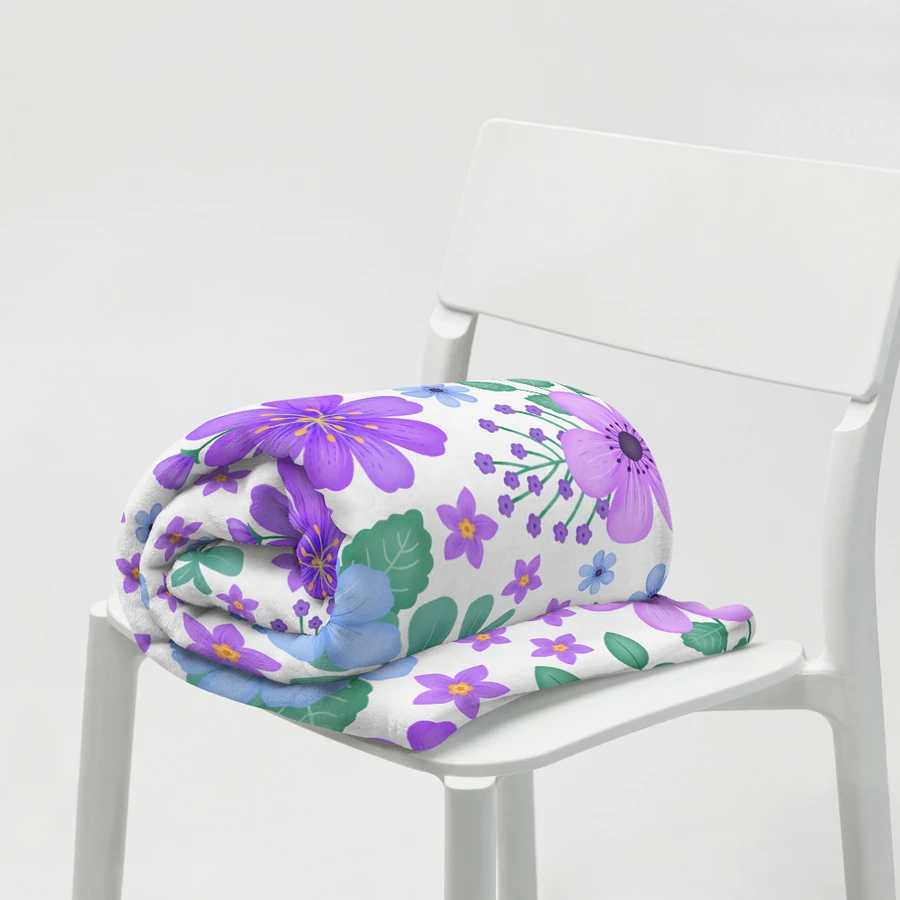 Vibrant Floral Blooms Blue Mauve Purple Blanket - White product image (8)