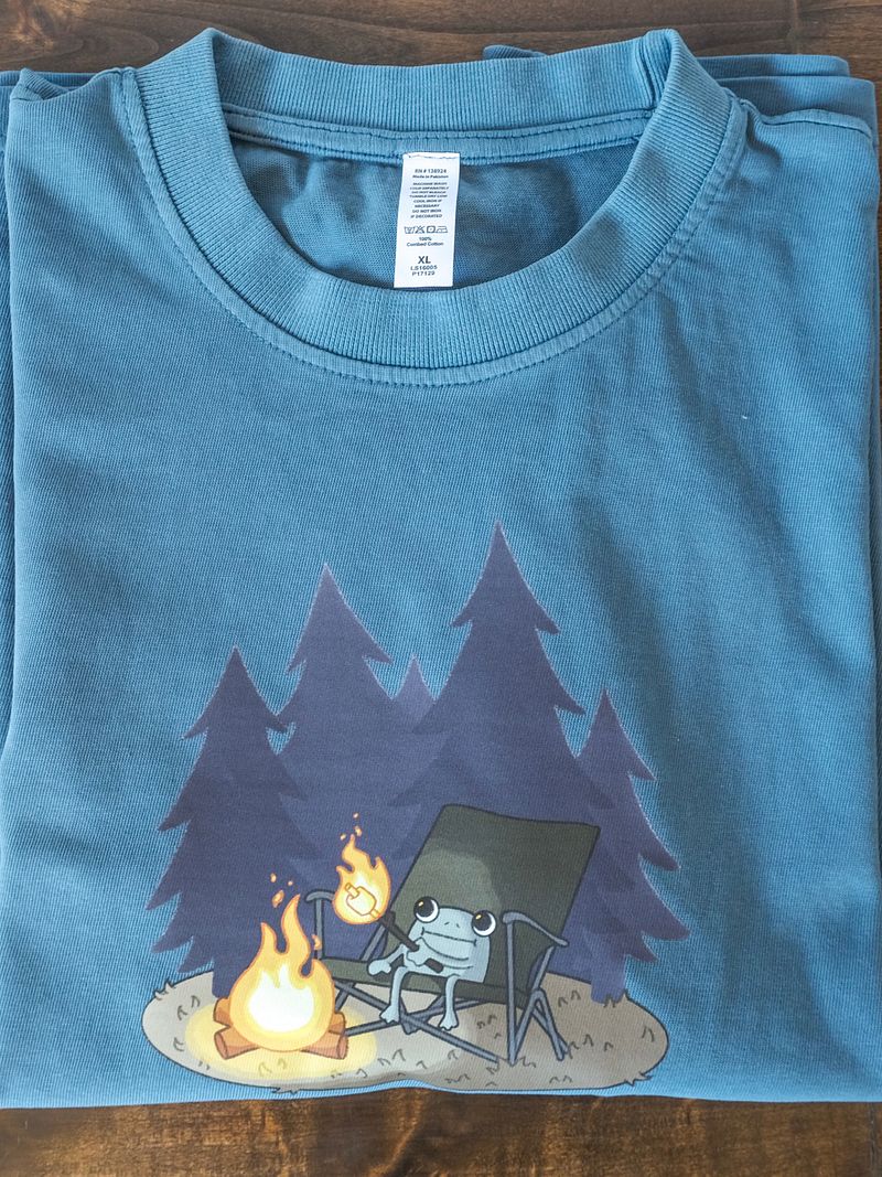 Frog Roasting Marshmallow Tee