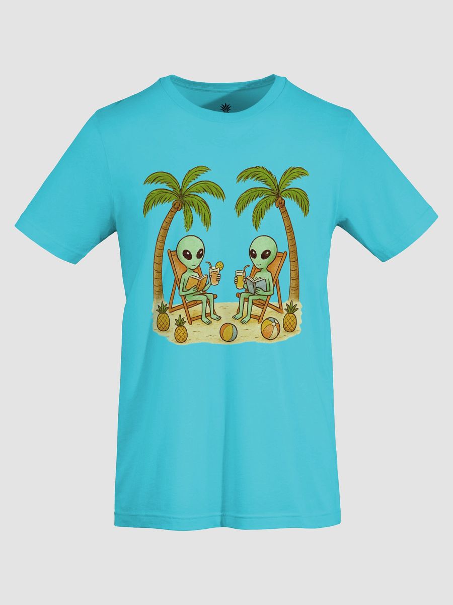 Roswell Aliens Reading Books on the Beach Unisex T-Shirt product image (75)