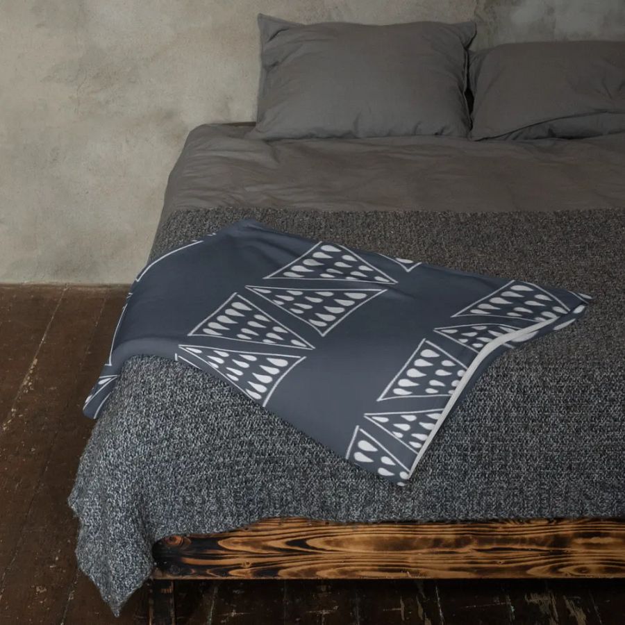 Scandinavian Style Throw Blanket product image (12)