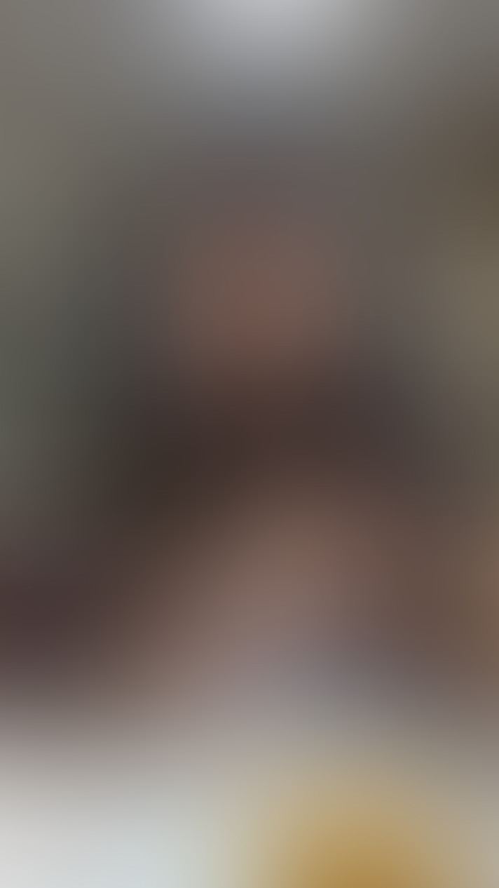 Video thumbnail background