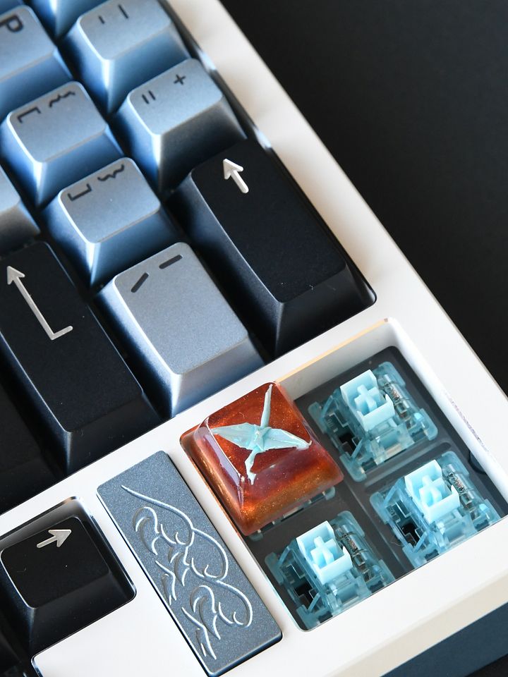 Beach Crane SA R3 Keycap product image (2)