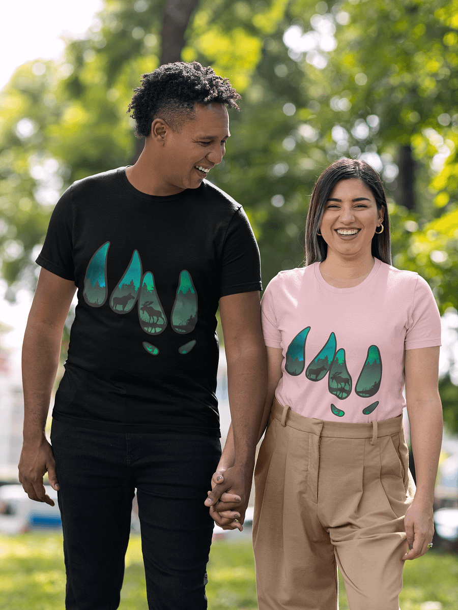 Love Under the Northern Lights Tee product image (5)