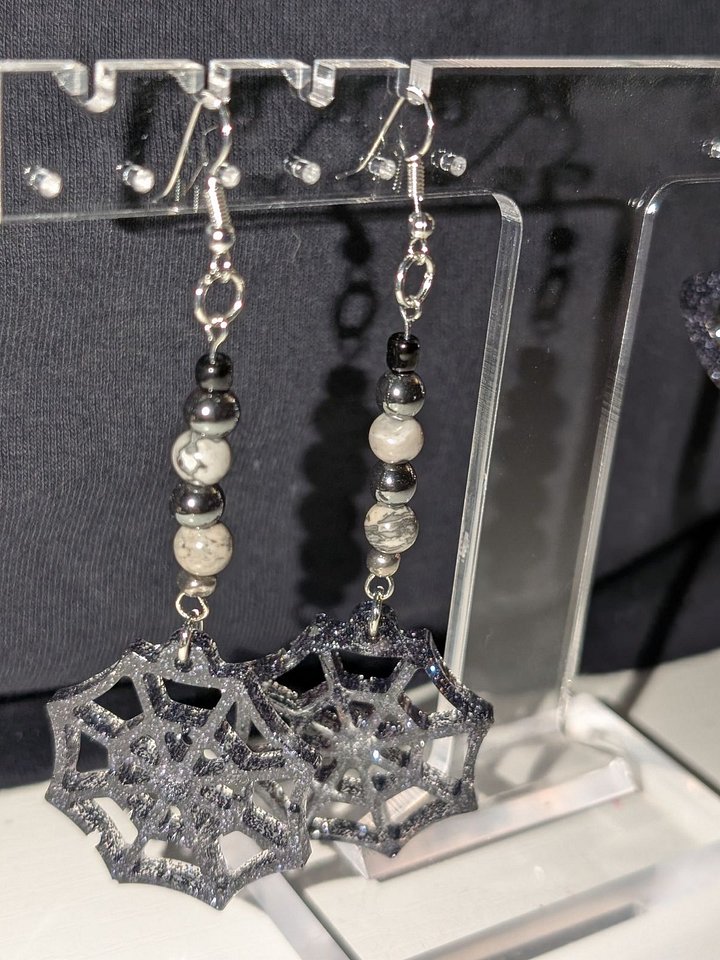 Spider Web Earrings! product image (1)