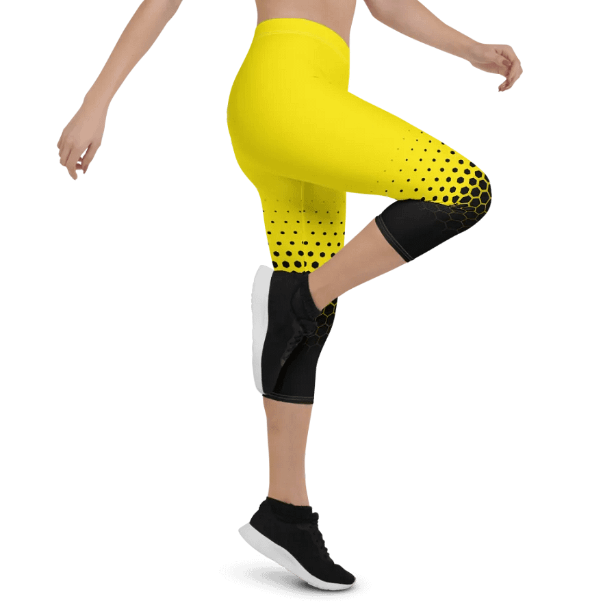 SLOW | Women's | Capri Leggings product image (5)