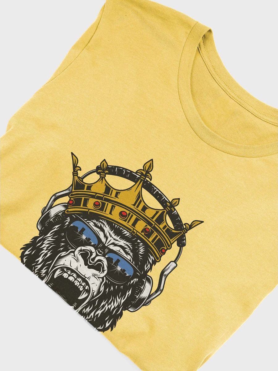 Regal Gorilla with DJ Headphones Unisex T-Shirt product image (6)