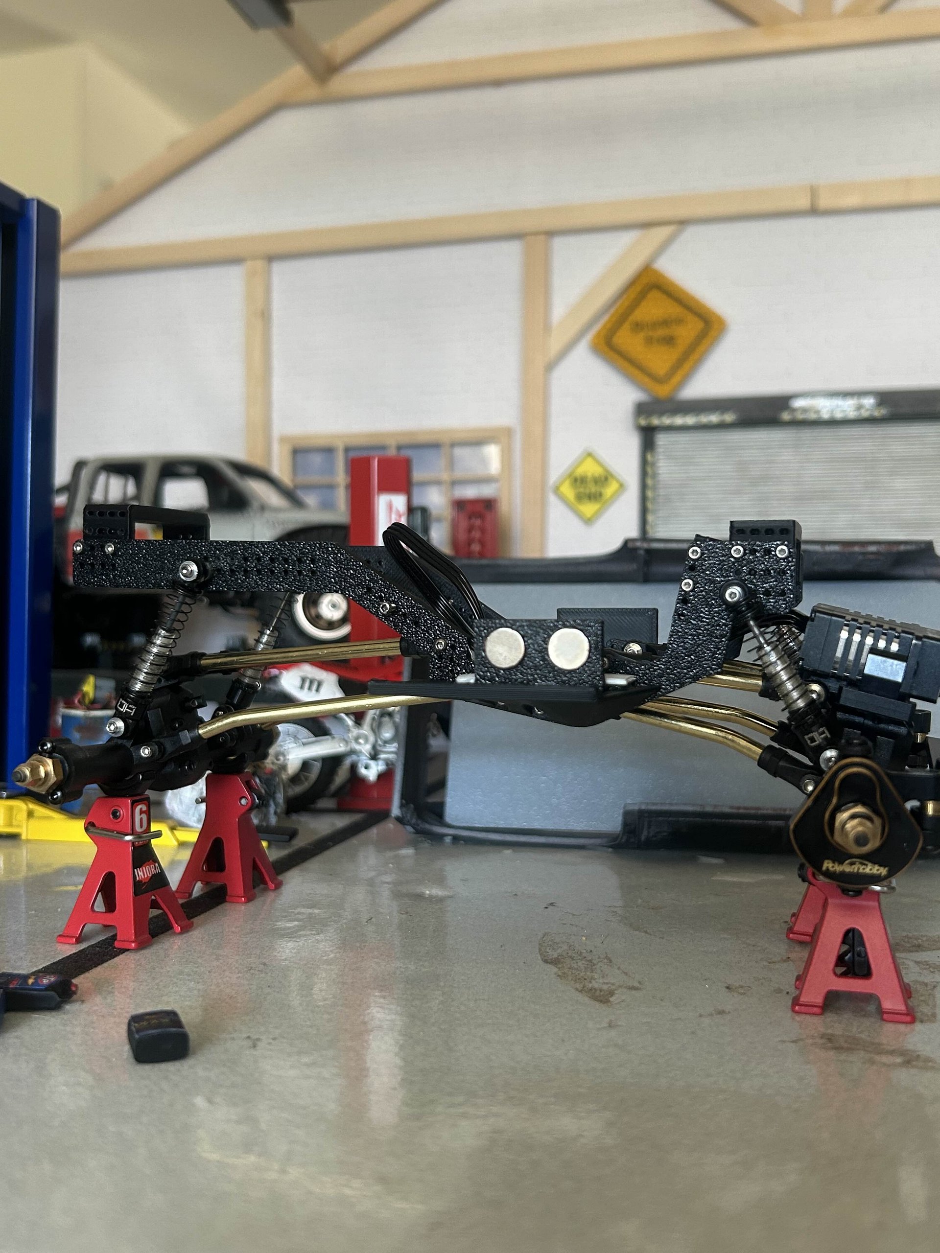 Scx24 Suburban product image (8)