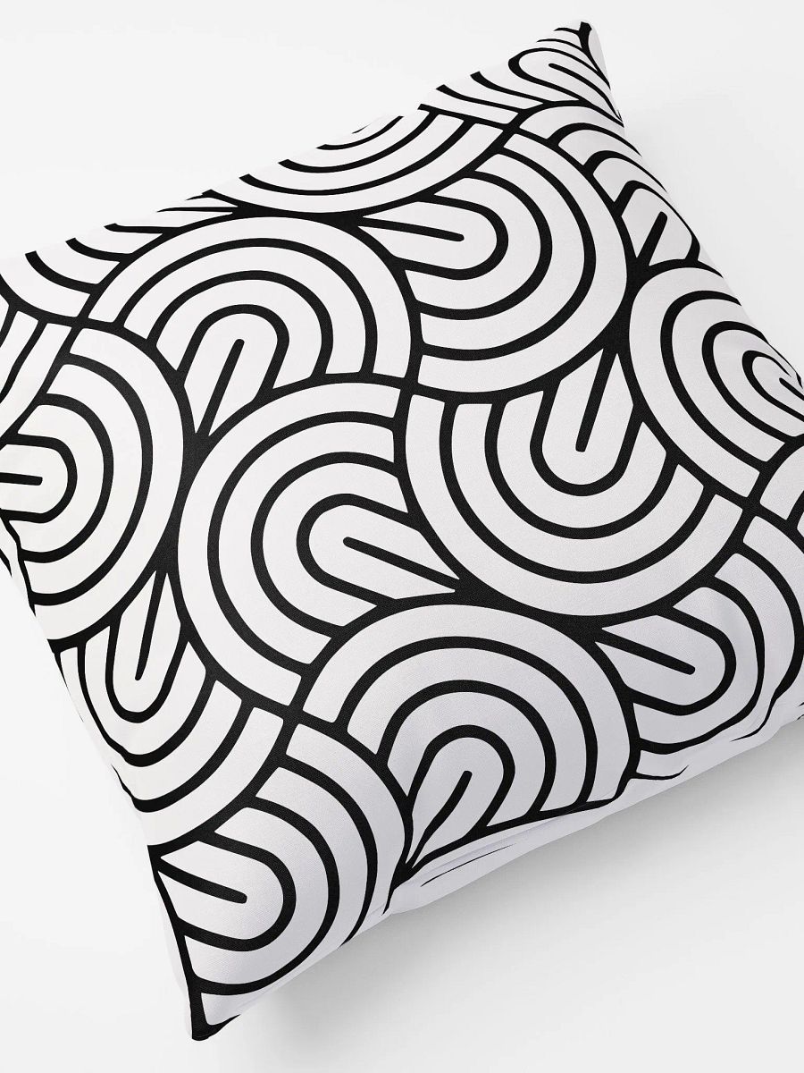 Monochrome Maze Floral Pillow product image (5)