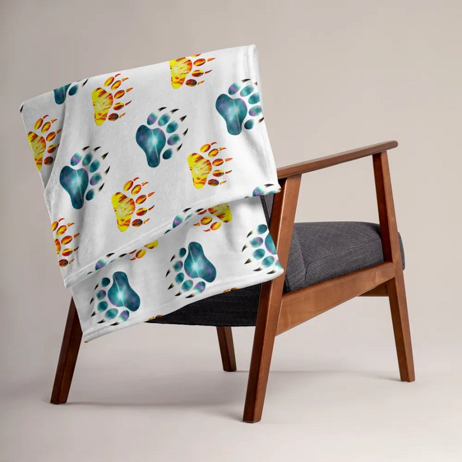 paw blanket product image (15)
