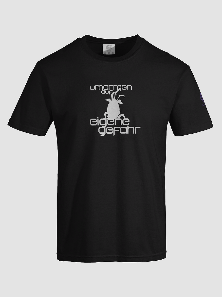 Umarmung gefährlich - T-Shirt mit weißem Design product image (5)