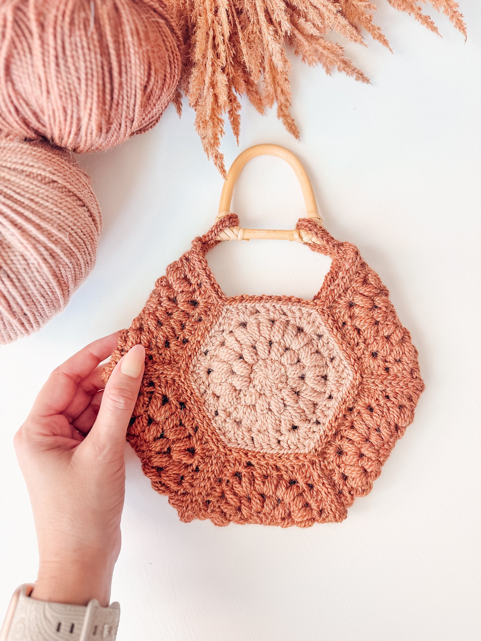 Easy Seven Hexagon Crochet Bag Pattern - Quick Project product image (6)
