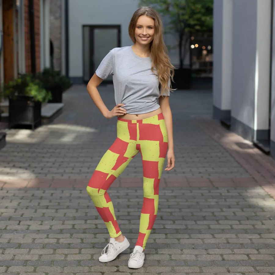 Vibrant Wave All-Over Leggings product image (7)