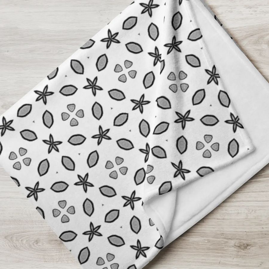 Floral Fusion Throw Blanket product image (5)