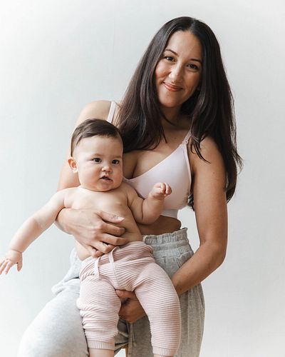 Mama, you’re glowing ✨

Motherhood is hard. Moms deserve better support. That’s why we created the world’s first leakproof nu...