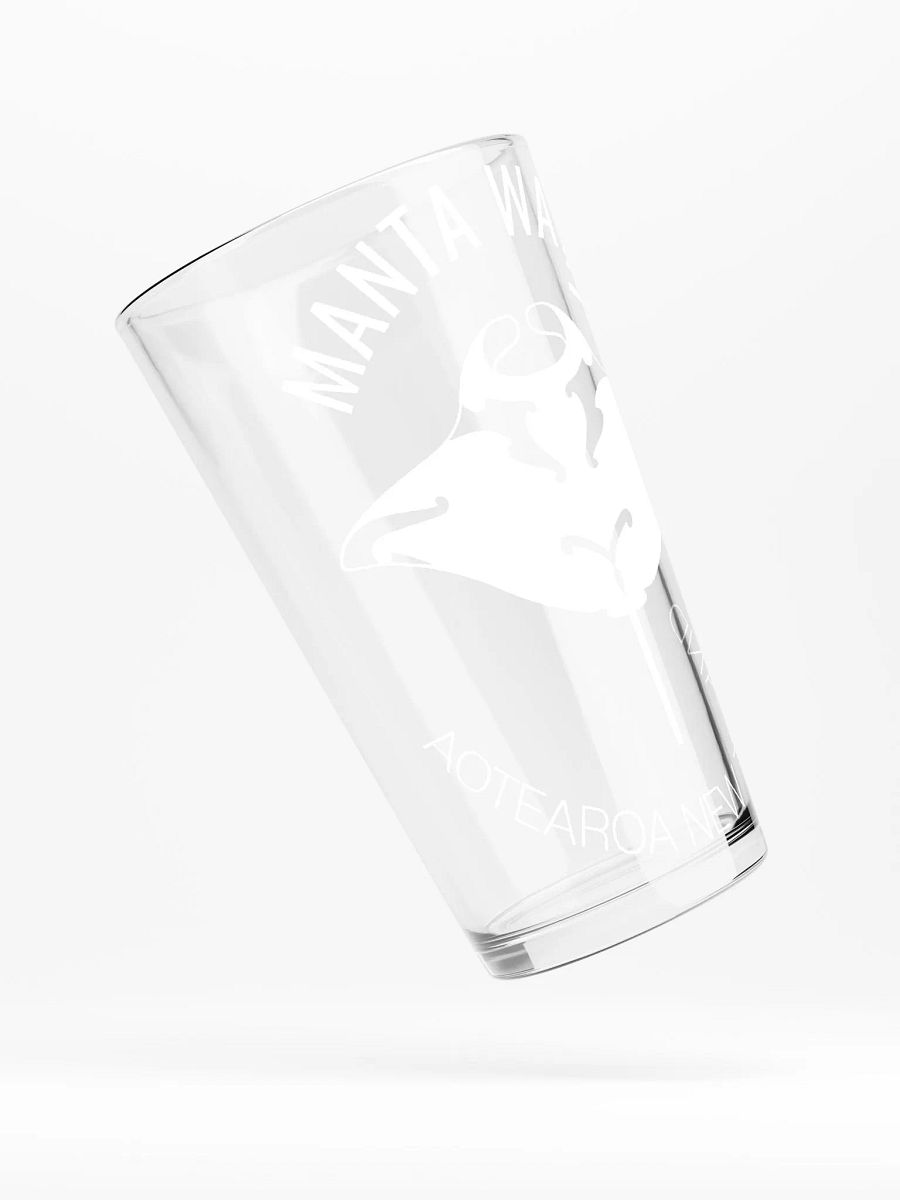 NZ Manta Pint Glass product image (4)