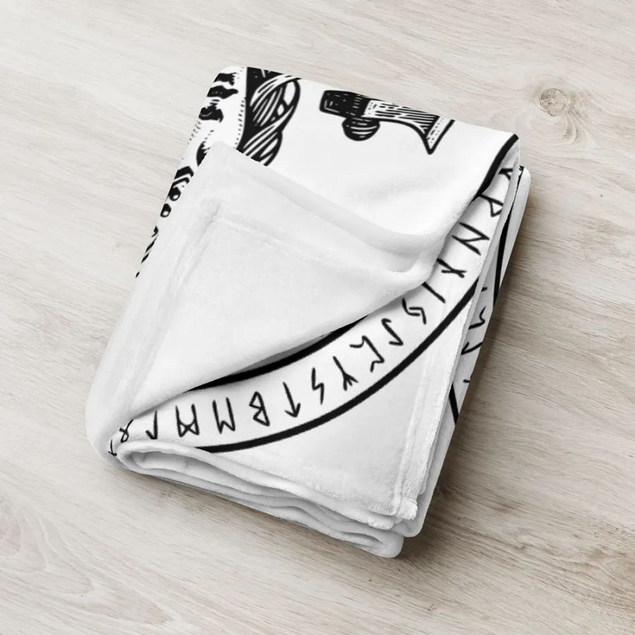 Royal Snuggles product image (18)