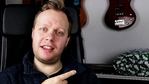 Video thumbnail