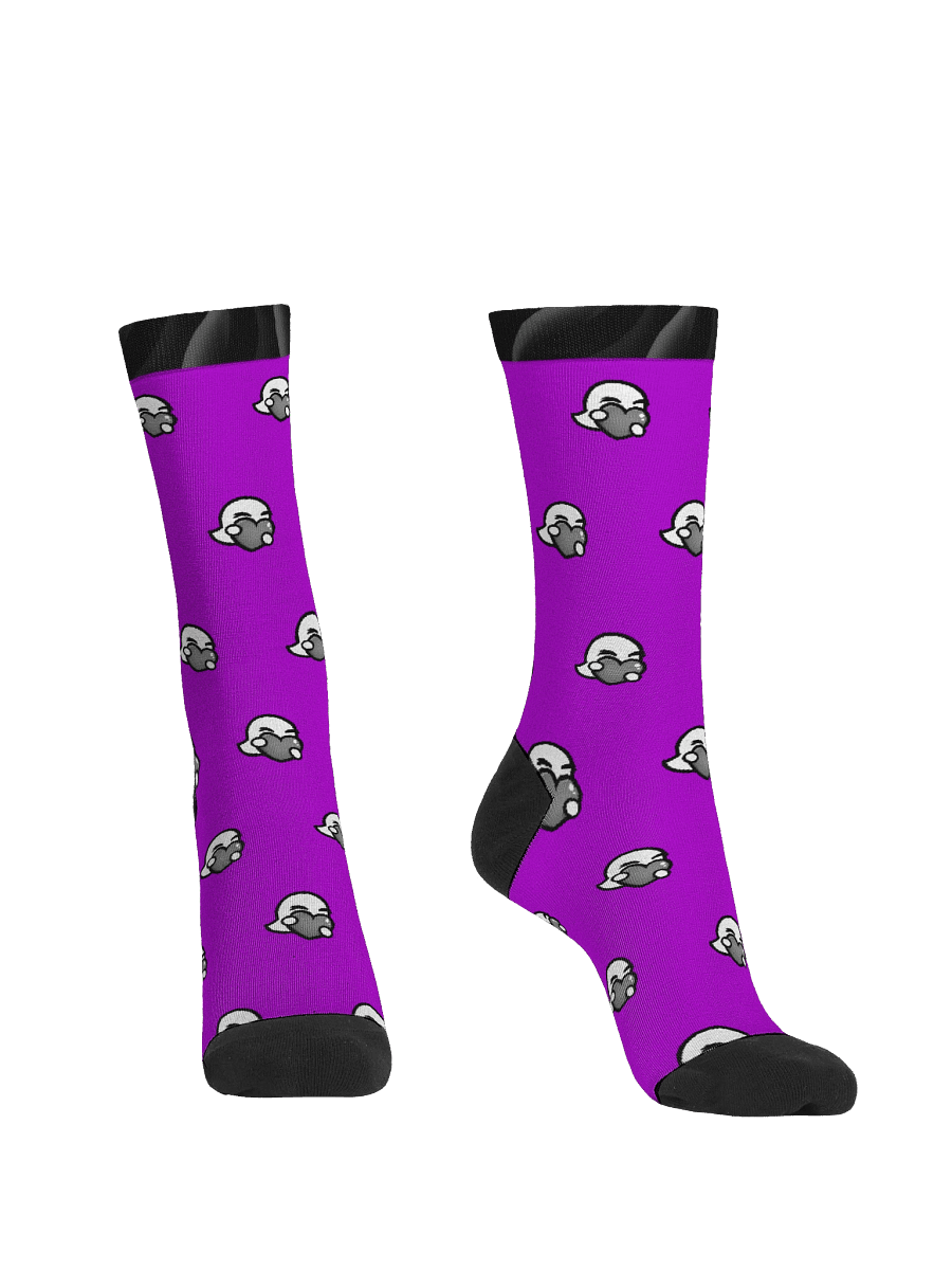 Heart Pattern Magenta Crew Socks product image (4)