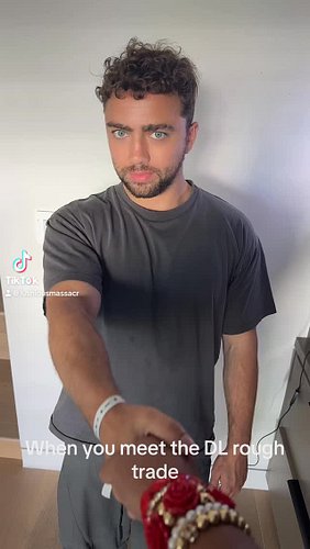 @realmizkif 🥰❤️🩷