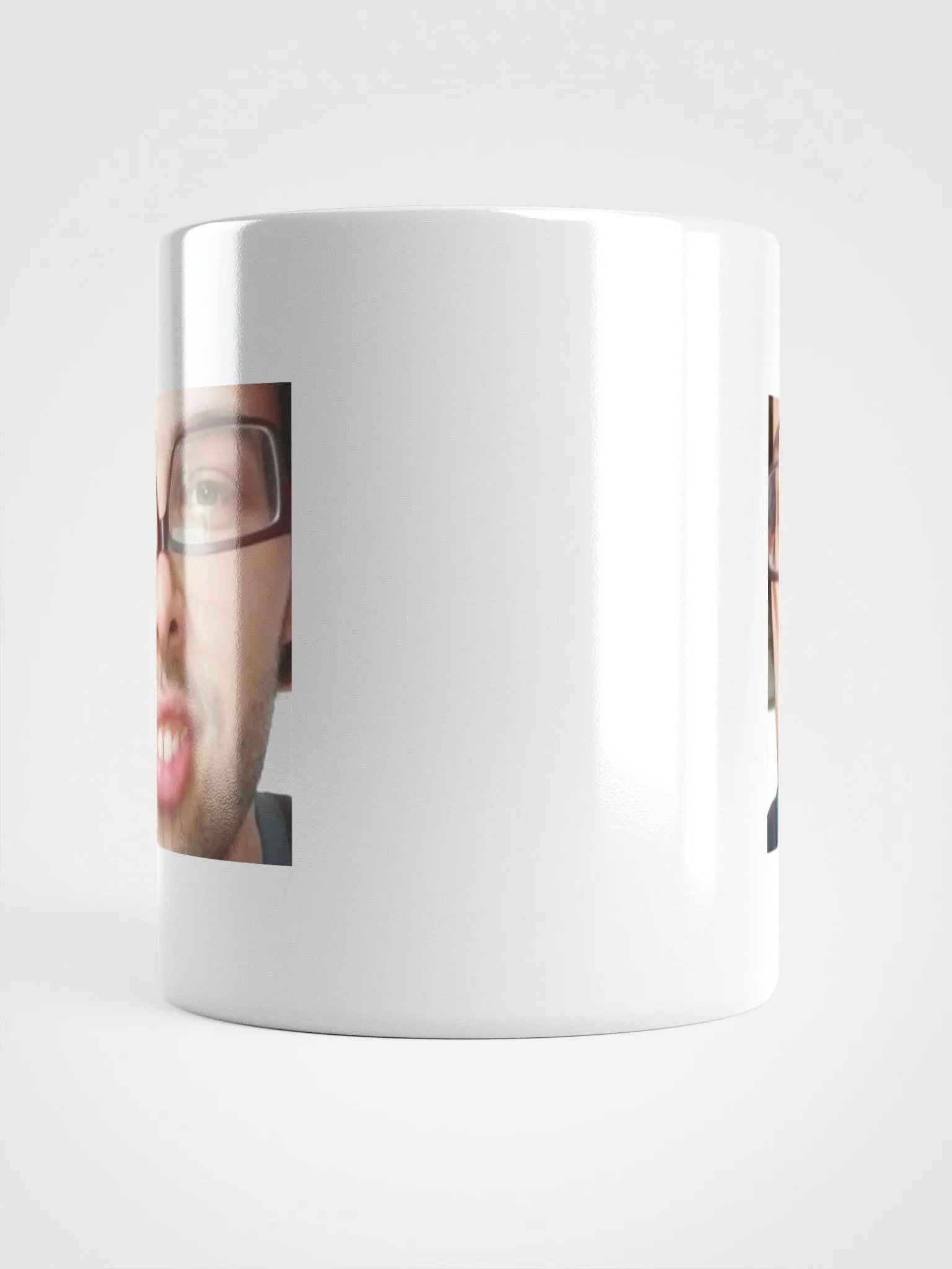 marcLAUGH Mug product image (5)