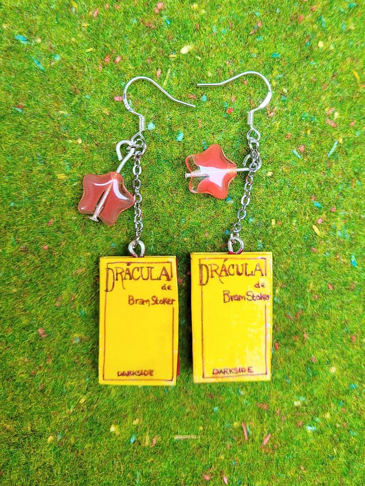 Dracula - Classic Book Earrings product image (1)