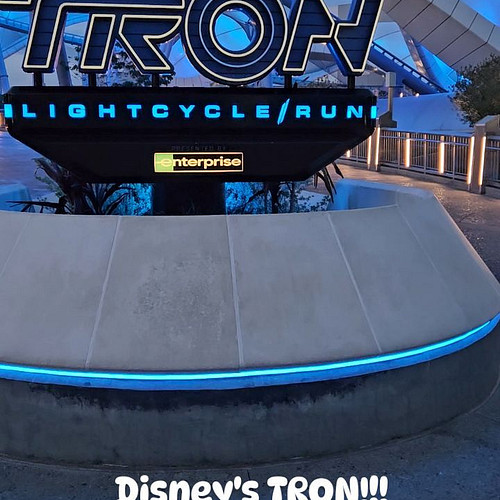 ✨️ Disney's TRON!!! ✨️

Hands down the best Rollercoaster at Disney's Magic Kingdom! 🎉 Is this your favorite at the park or t...