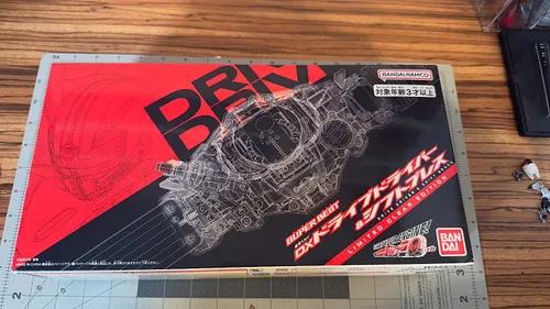Limited edition clear color Kamen Rider Drive Driver & Shift Brace has finally arrived.
#lamenrider #tokusatsu #kamenriderdrive