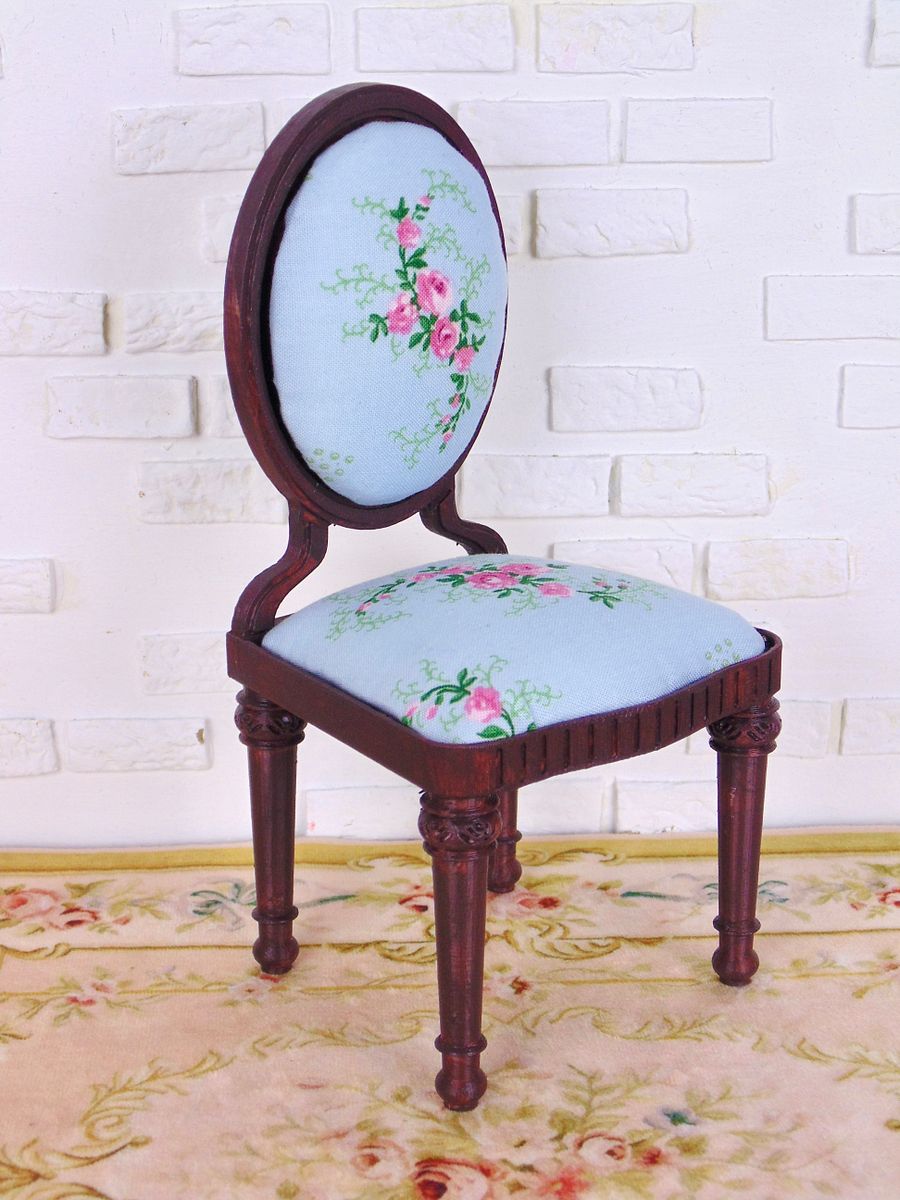 1:6 scale chair for 12” fashion dolls BLUE FLORAL product image (3)