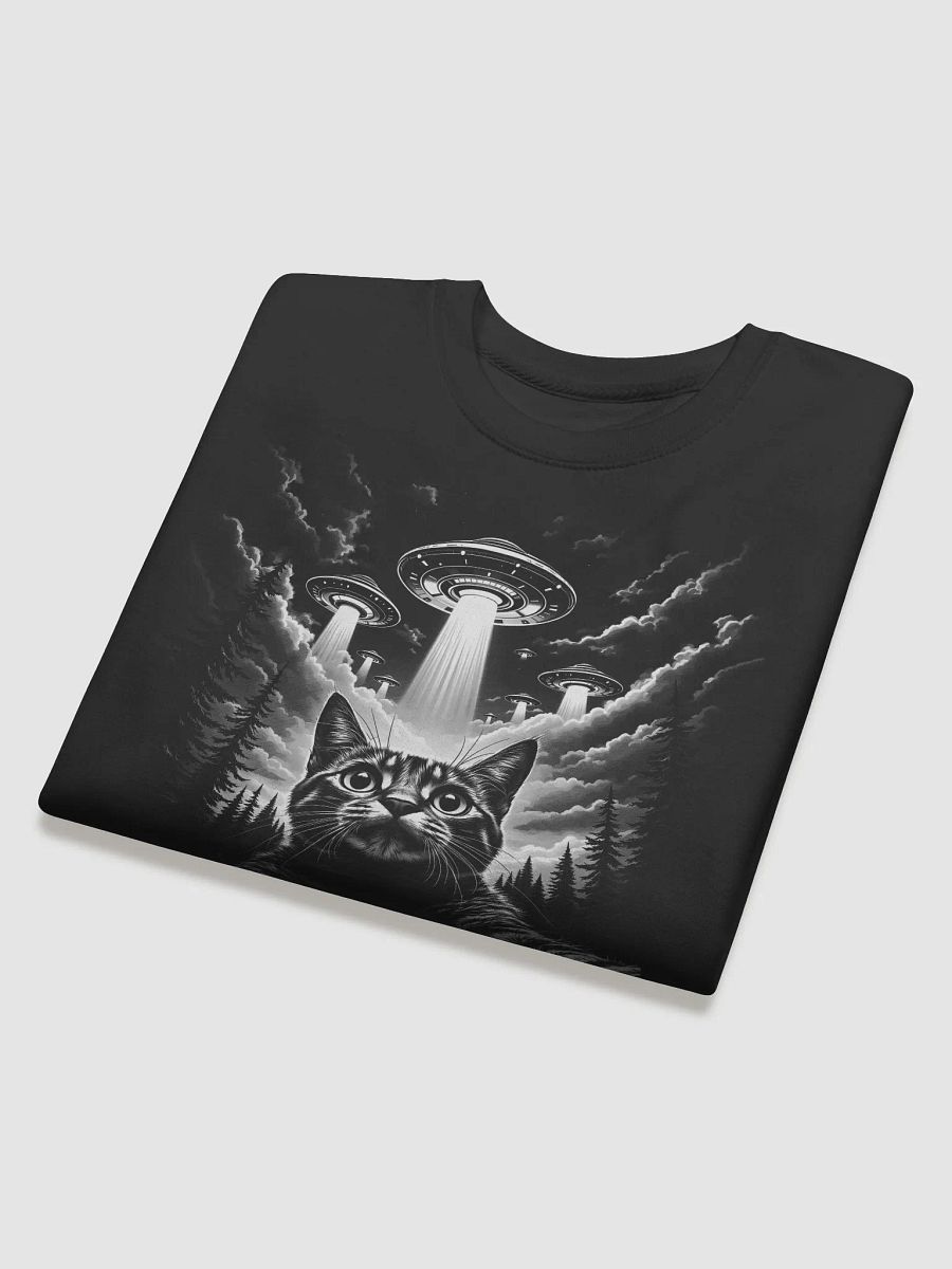 Alien Cat Abduction Sweatshirt – UFO Sci-Fi Cat Crewneck – Funny Space Cat Sweater – Vintage Retro Alien Aesthetic Pullover – Cozy Graphic Sweatshirt product image (4)
