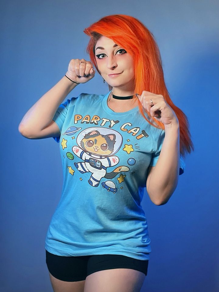 Party Cat T-shirt (soft) product image (2)
