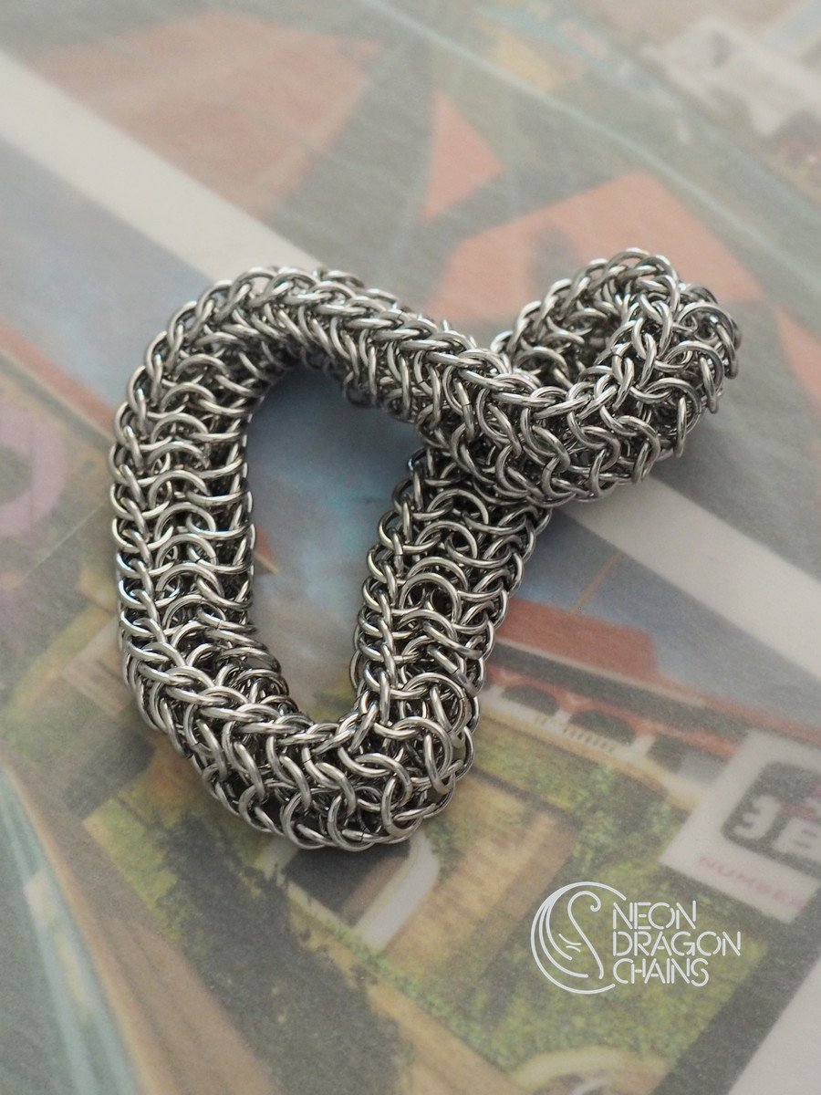 Mobius Fidget Toy / Stainless Steel product image (5)