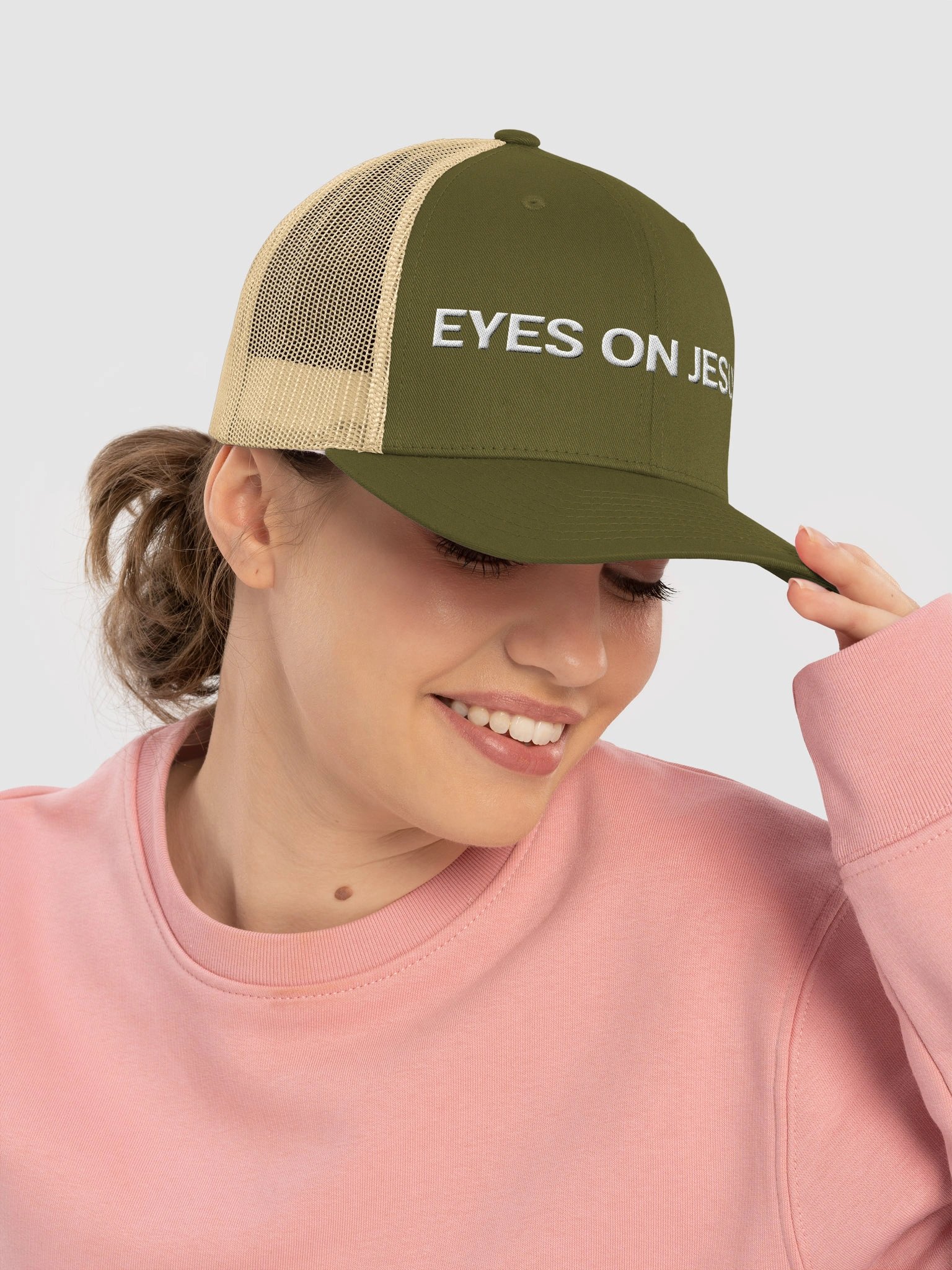 Eyes on Jesus Retro Trucker Hat product image (5)