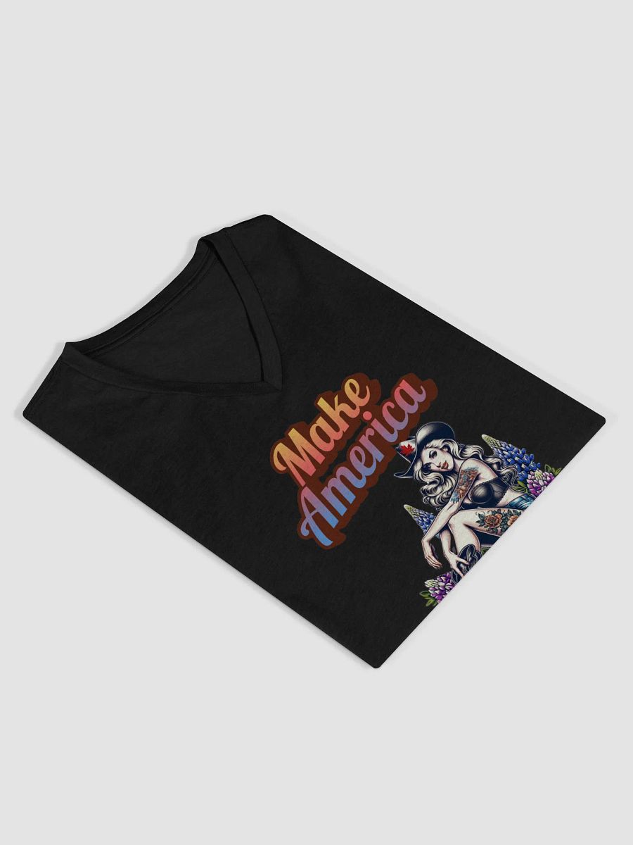 Rebel Cowgirl V-Neck Tee product image (4)