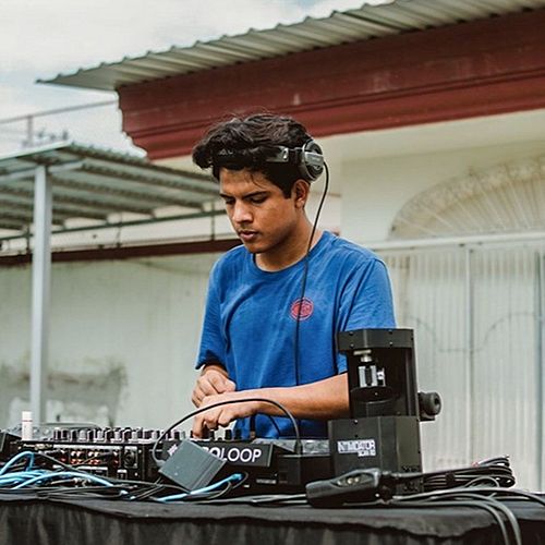 🎵📸 ¡GRACIAS, MI GENTE! 📸🎵

No hay palabras suficientes para expresar la emoción que sentí al estar aquí. Poder compartir esto...