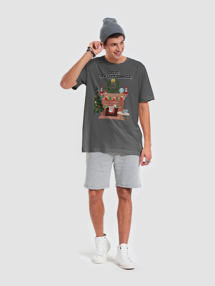 Great, They Left Cookies! Santa Claus Christmas T-shirt product image (32)