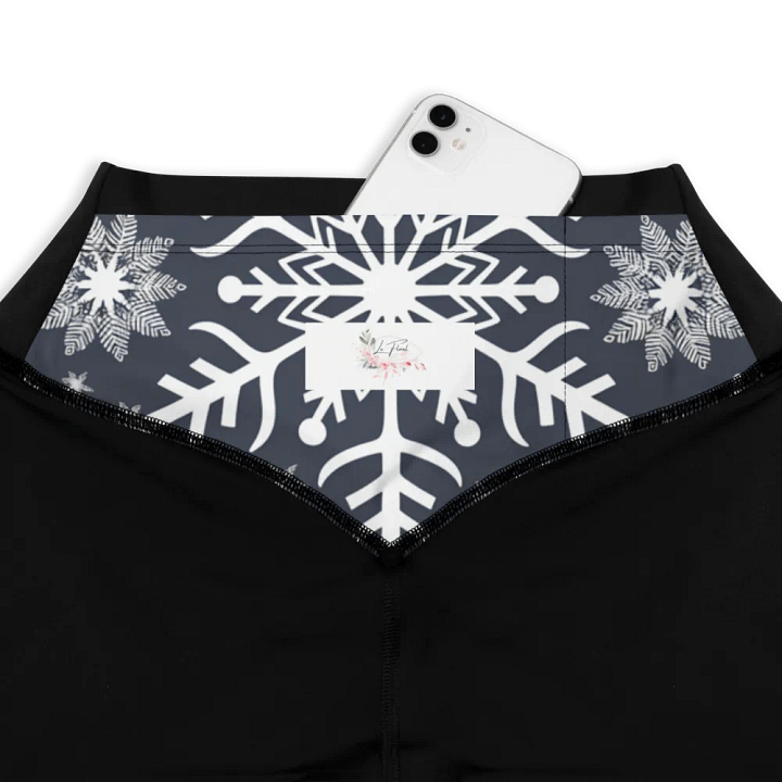 Snowflake Women’s Sports Leggings product image (1)