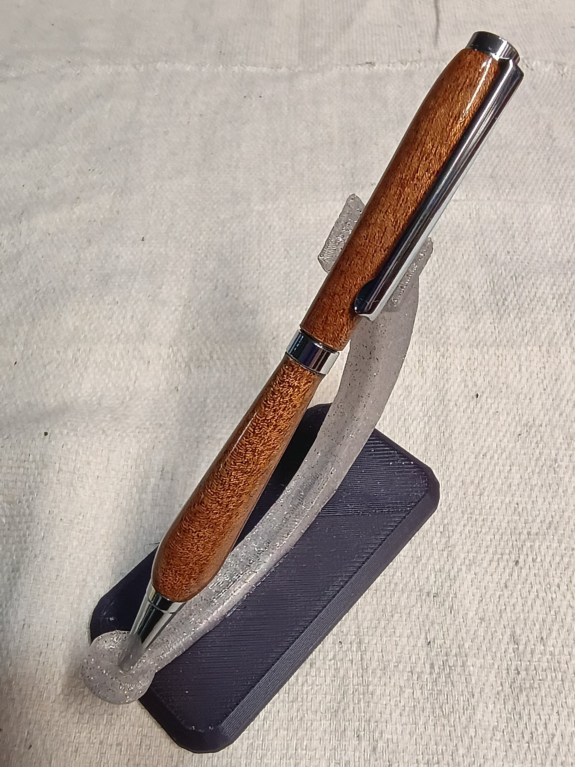 Rosewood Slimline – Crafted for Comfort & Sophistication product image (3)