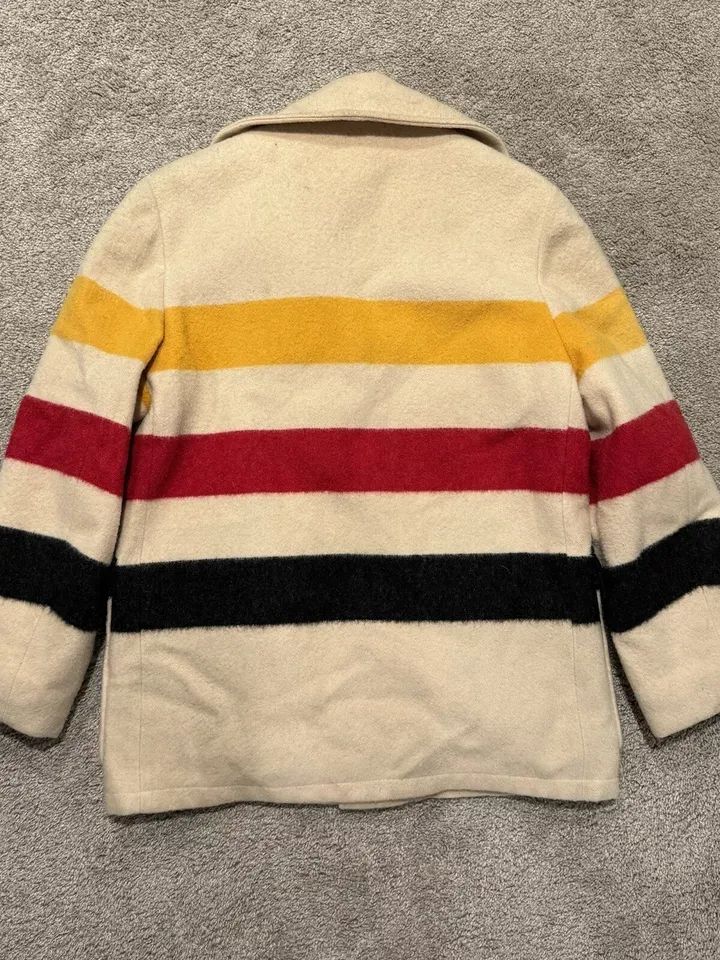 Vintage Hudson Bay Woolrich Blanket Jacket Size 40/ L Made In USA Striped Wool product image (5)