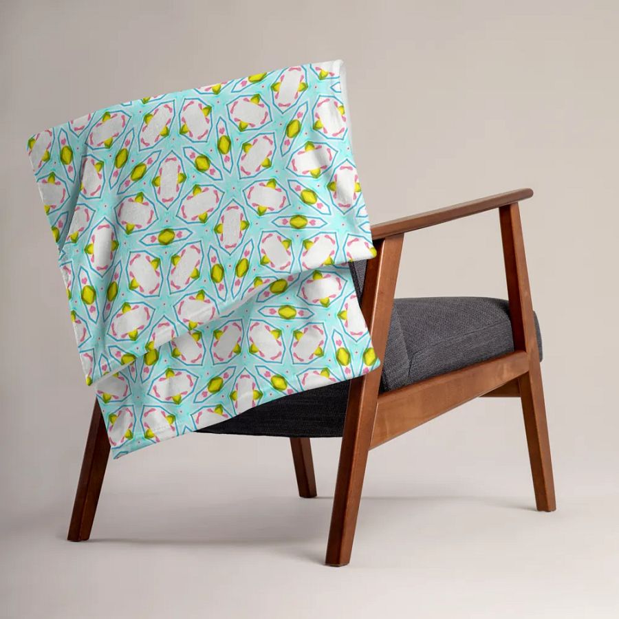 Colorful Diamond & Heart Throw Blanket product image (5)