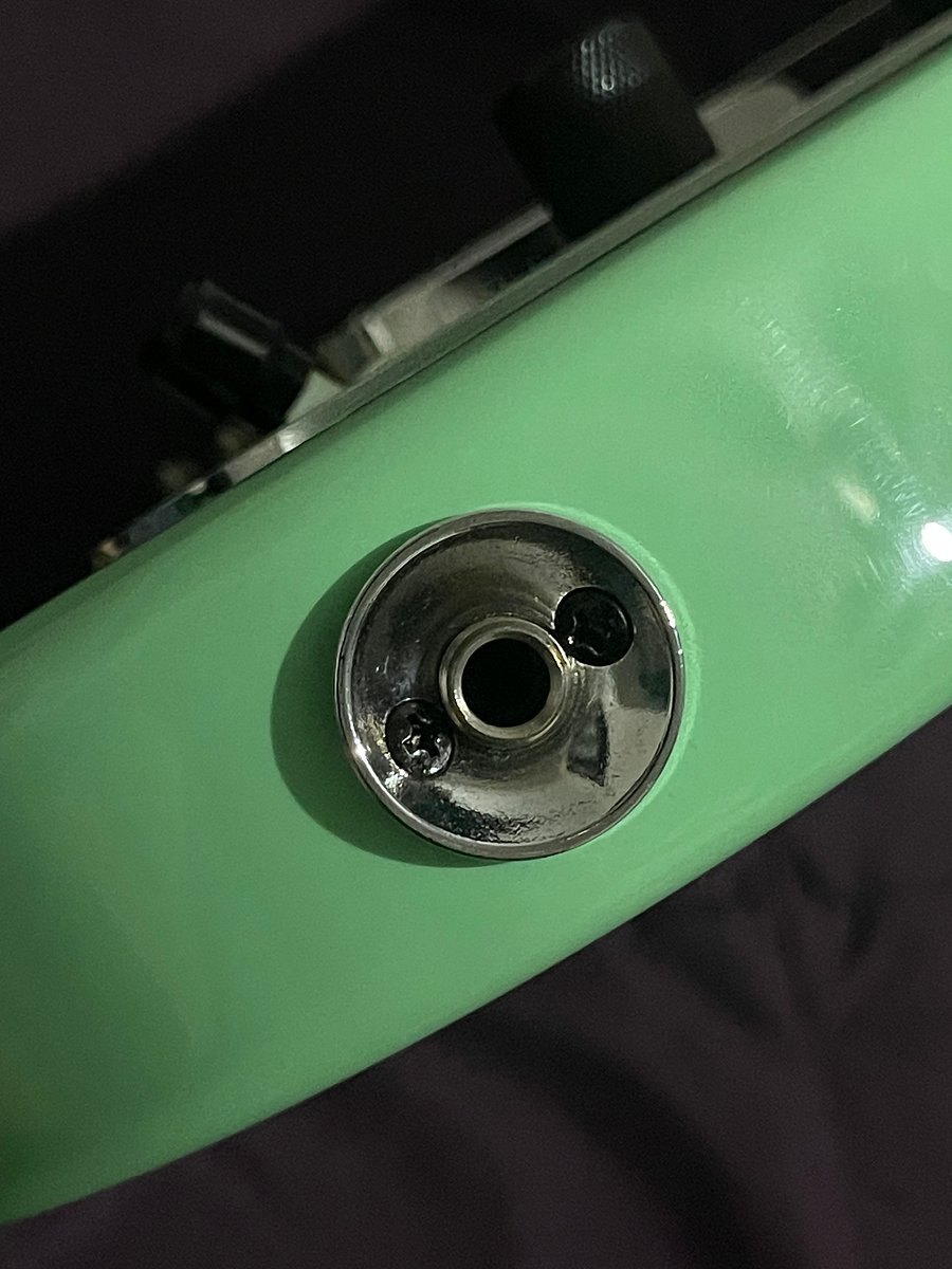 GD Guitars Super T | Seafoam Green | Alder Body | Maple Neck | Graphtec & Fender Hardware | D’Addario Locking Tuners product image (8)