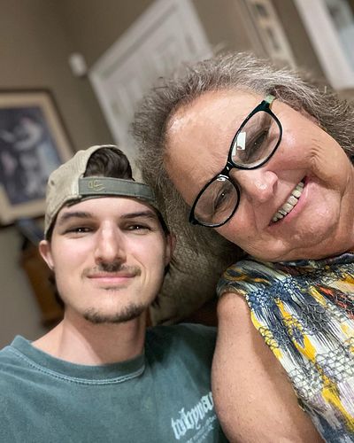 Happy Mother’s Day Momma @karencarmicalhook I love you! ❤️