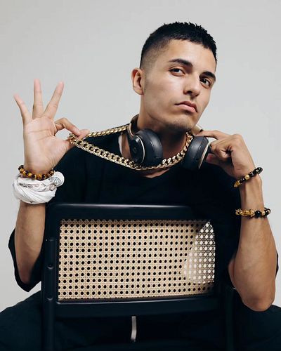 Picture Perfection Pursuing Paper With a Passion🤙🏼🙌🏻

📸: @destvision

#djbenjibeatz #dj #artist #photoshoot #fyp #startfromth...