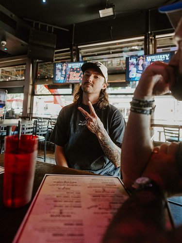 Twitchcon San Diego photo dump. 

Can’t express how grateful I am for these guys. Every single one is pursuing a dream that m...