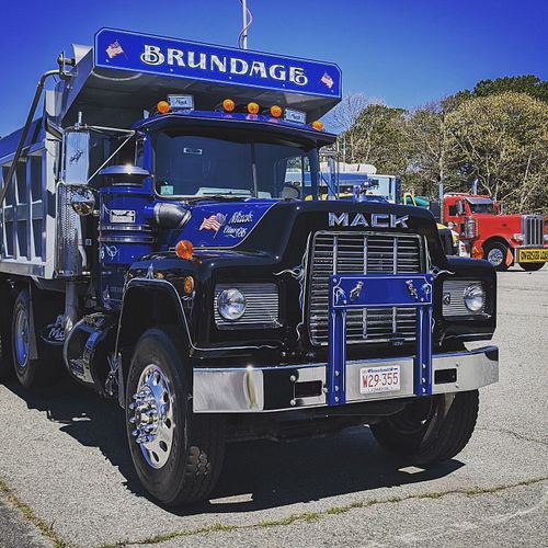 #mack #brundage #dumptruck #dumper #dump #waste #straighttruck #chassistruck #semitruck