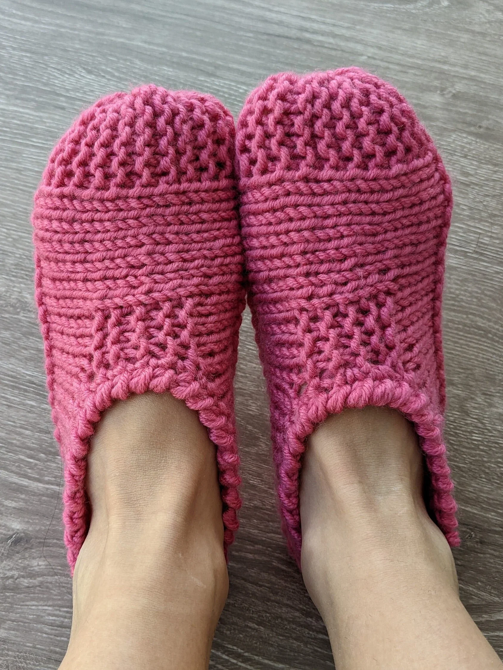 Two-Needles Flat Knit Socks Pattern product image (1)