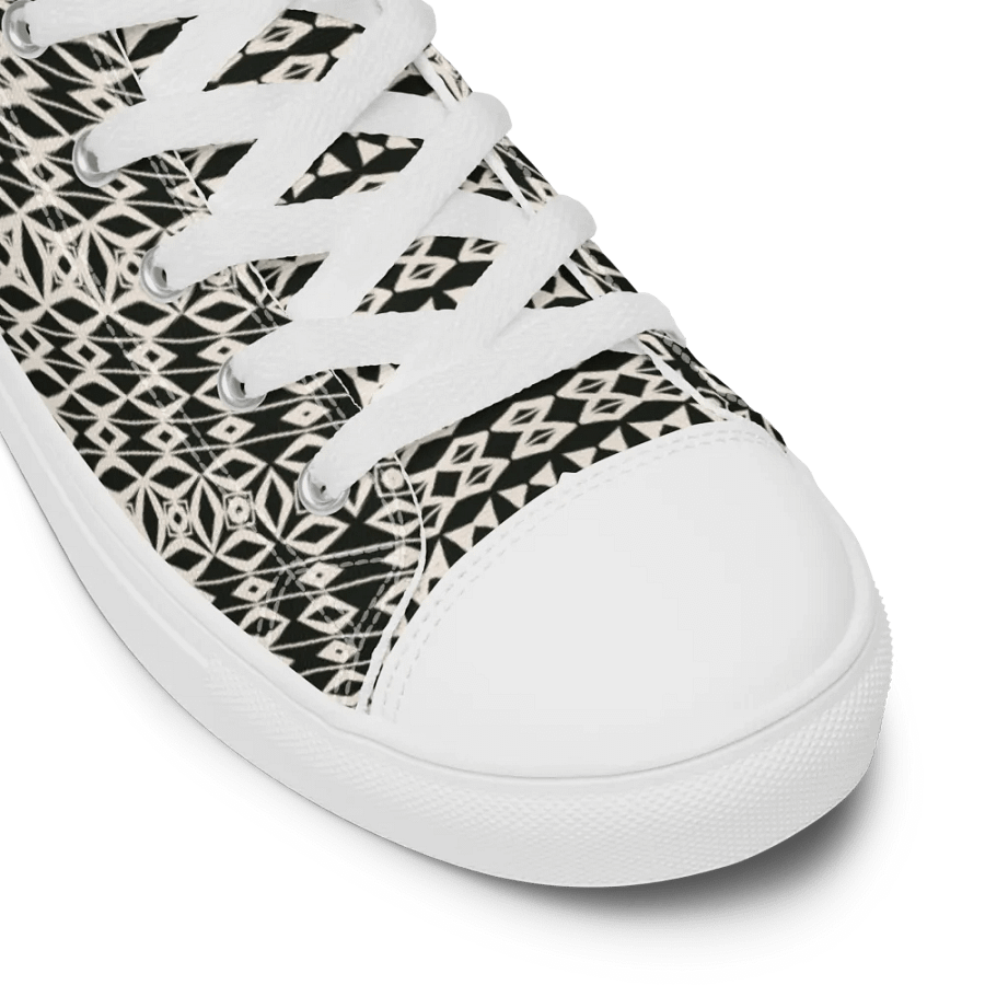 Bold Black And Beige product image (9)