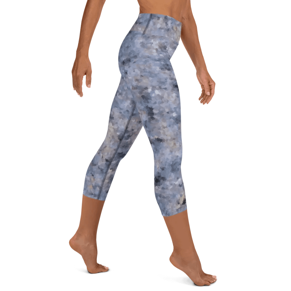 The Emily Yoga Capri Leggings product image (3)