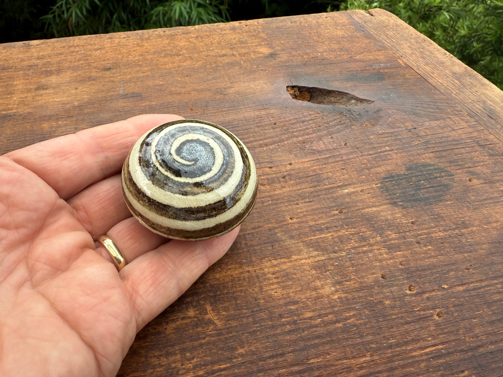 🎎 Ceramic Incense Powder Holder with Swirl Lid – Japan Antique Roadshow product image (6)